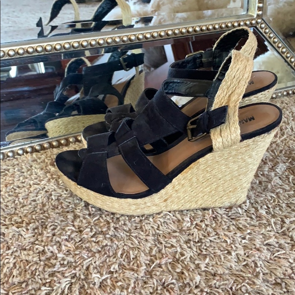 Black wedge sandals with straw/rope detail